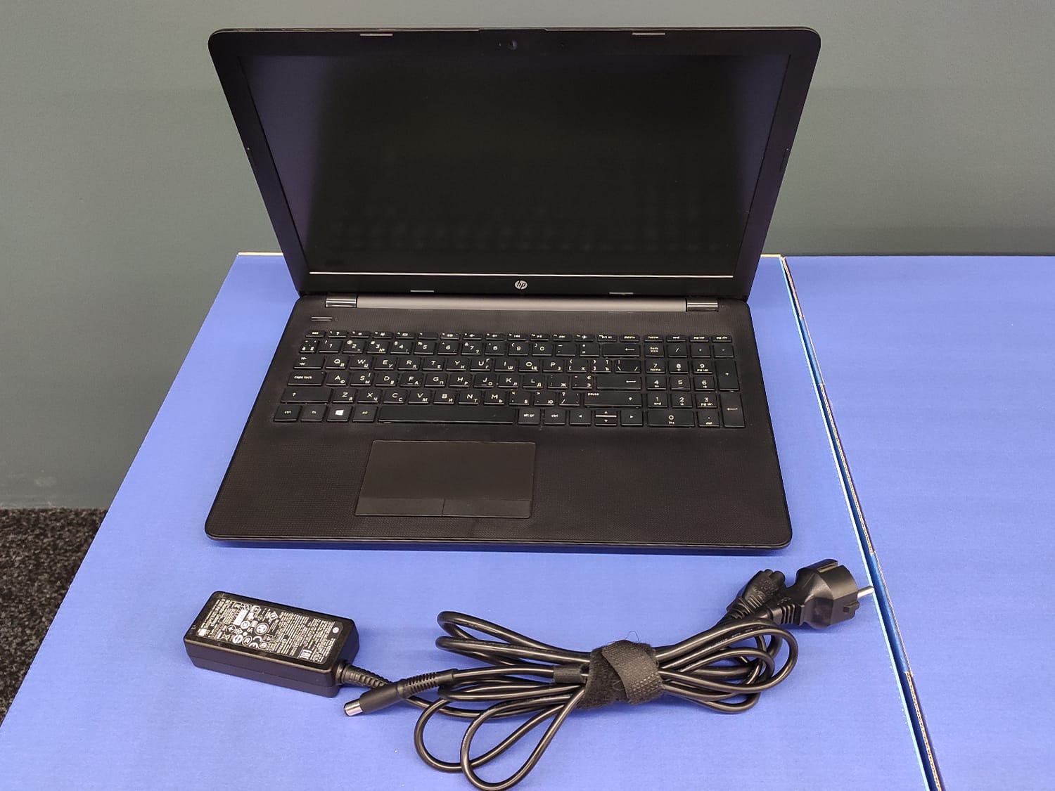Ноутбук HP Notebook 15 (RB000UA)